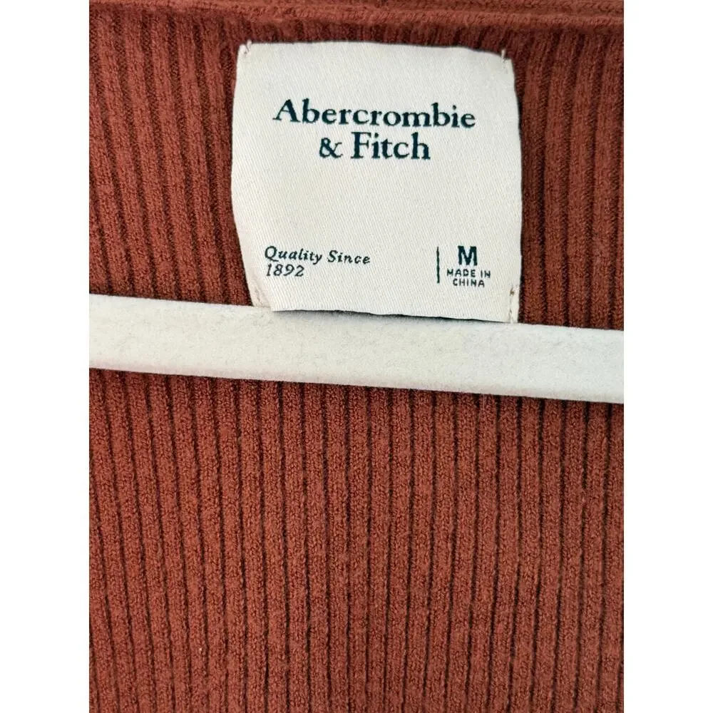 Abercrombie And Fitch Ribbed Sweater - Picture 5 of 6